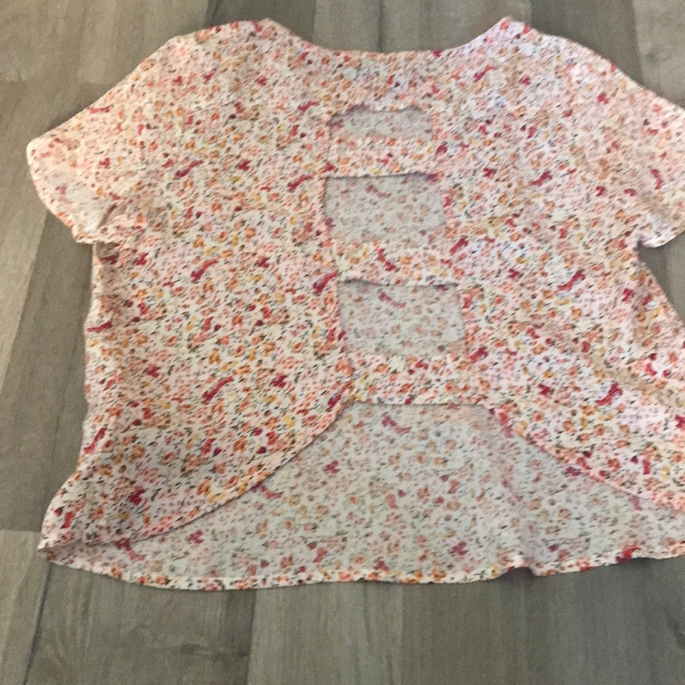 Ladies crop top.  Flower print